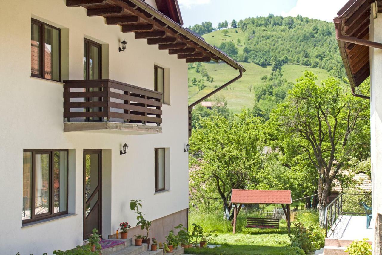 I Love Bran House Șimon Dış mekan fotoğraf